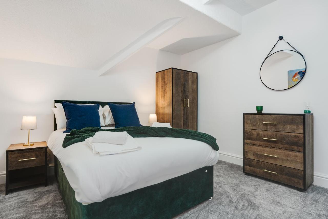 St David'S - Stylish 2 Bed Apartment, Free Parking, Close To Beach Lytham St Annes Exteriör bild