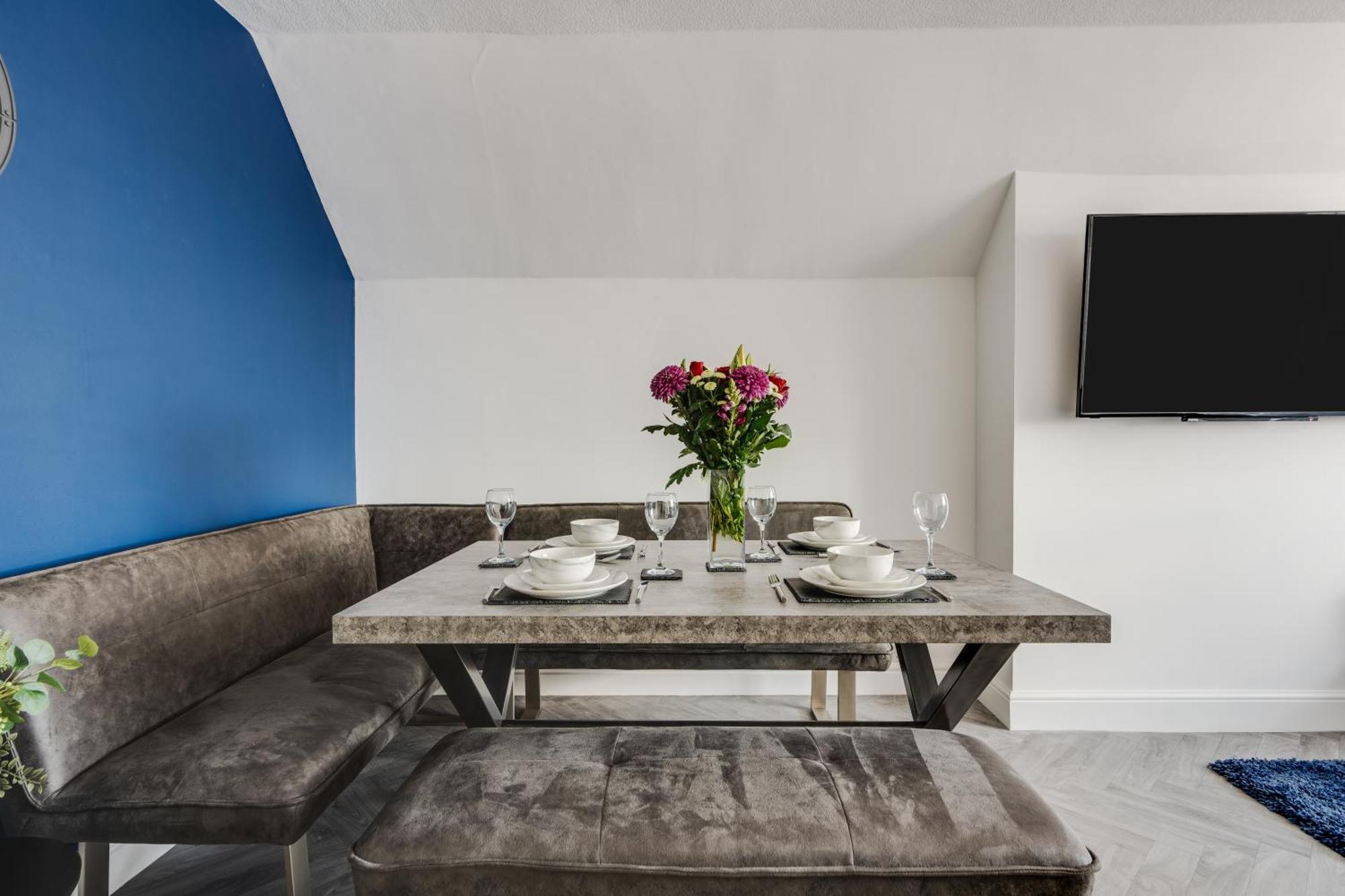 St David'S - Stylish 2 Bed Apartment, Free Parking, Close To Beach Lytham St Annes Exteriör bild